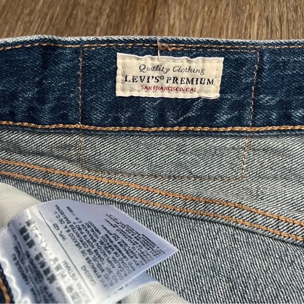 Levi’s 501 Straight Leg Denim Jeans Men’s 31x30 Classic Blue Casual Workwear EUC - Picture 6 of 11